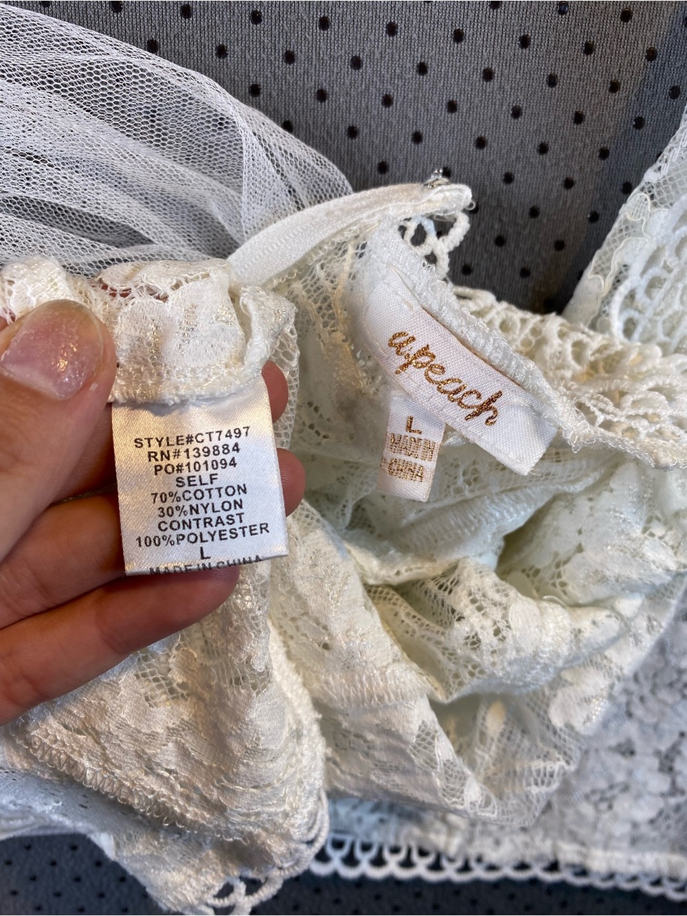 Victorian Romantic Boho Lace White Puff-Sleeve Blouse - Picture 8 of 9